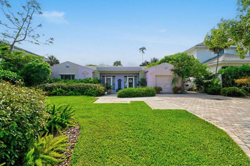 3 bedroom Single Family Residence at 12831 Inshore Drive, Intracoastal Park, Palm Beach Gardens — photo 2