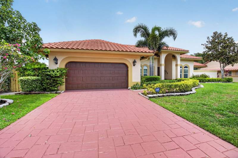 4 bedroom Single Family Residence at 2931 NW 25th Way, Woodlands Sec 2, Boca Raton — photo 2