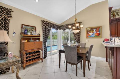2931 NW 25th Way, Boca Raton FL - photo 17 of 49