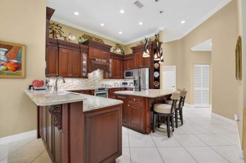 2931 NW 25th Way, Boca Raton FL - photo 19 of 49