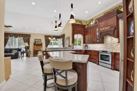 2931 NW 25th Way, Boca Raton FL - photo 20 of 49