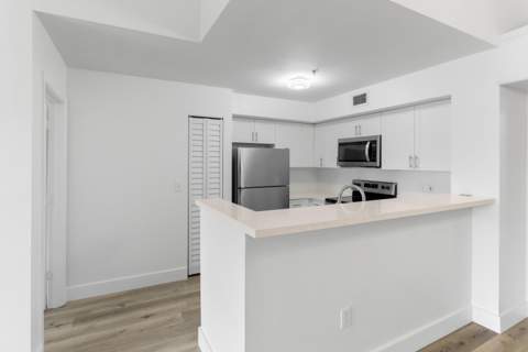 2113 Renaissance Boulevard #306, Miramar FL - photo 13 of 59