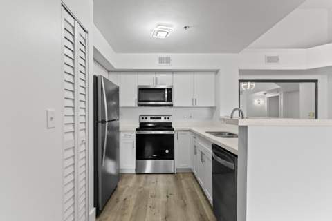 2113 Renaissance Boulevard #306, Miramar FL - photo 19 of 59