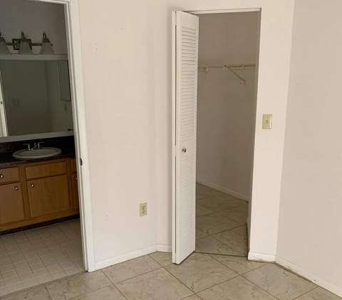 2445 SW 18th Terrace #703, Fort Lauderdale FL - photo 9 of 27