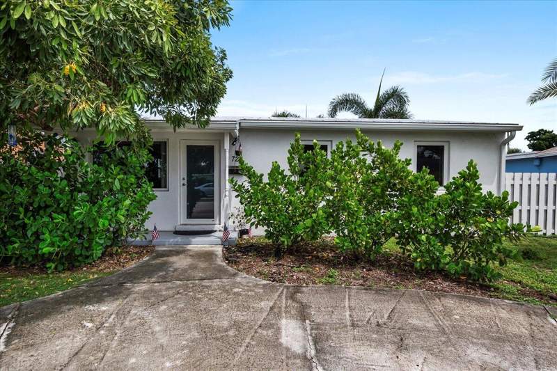 3 bedroom Single Family Residence at 727 Bunker Road, Southerly Hill, West Palm Beach — photo 3