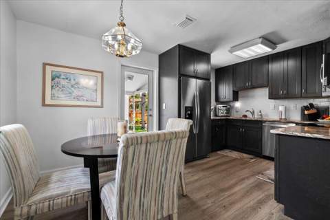727 Bunker Road, West Palm Beach FL - photo 7 of 22