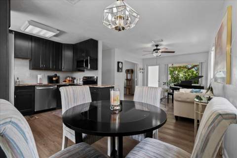 727 Bunker Road, West Palm Beach FL - photo 8 of 22