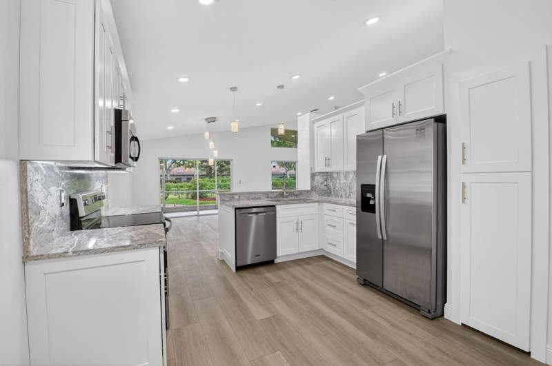 3 bedroom Single Family Residence at 5891 Royal Isles Boulevard, Royal Lakes, Boynton Beach — photo 3