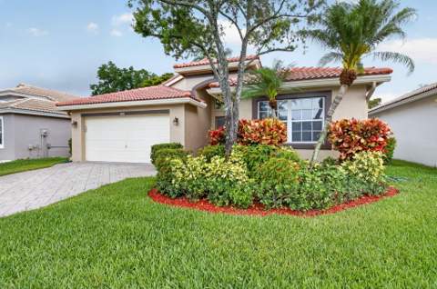5891 Royal Isles Boulevard, Boynton Beach FL - photo 16 of 84