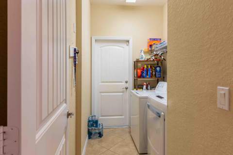 4376 NW Oakbrook Circle, Jensen Beach FL - photo 21 of 45