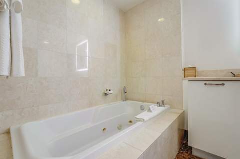 505 N Fort Lauderdale Beach Boulevard #2509, Fort Lauderdale FL - photo 17 of 23