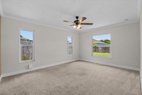 371 SW Butler Avenue, Port St. Lucie FL - photo 13 of 32