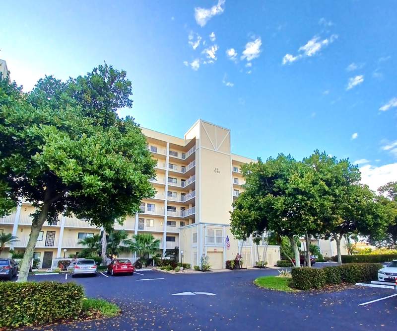 2 bedroom Condominium at 7260 Kinghurst Drive #406, Huntington Lakes Sec Five Condos, Delray Beach — photo 4