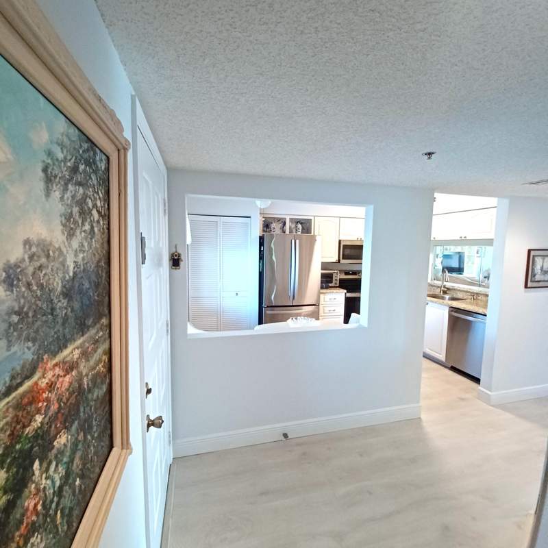 2 bedroom Condominium at 7260 Kinghurst Drive #406, Huntington Lakes Sec Five Condos, Delray Beach — photo 5