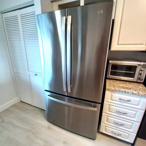 7260 Kinghurst Drive #406, Delray Beach FL - photo 12 of 92