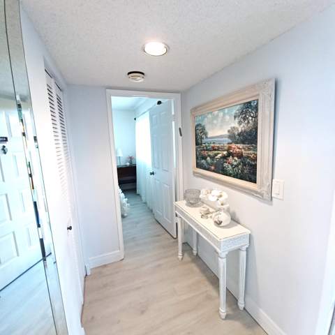 7260 Kinghurst Drive #406, Delray Beach FL - photo 18 of 92