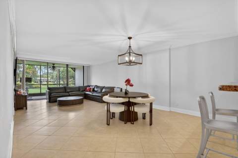 1627 Riverview Road #110, Deerfield Beach FL - photo 10 of 53