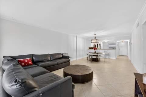 1627 Riverview Road #110, Deerfield Beach FL - photo 16 of 53