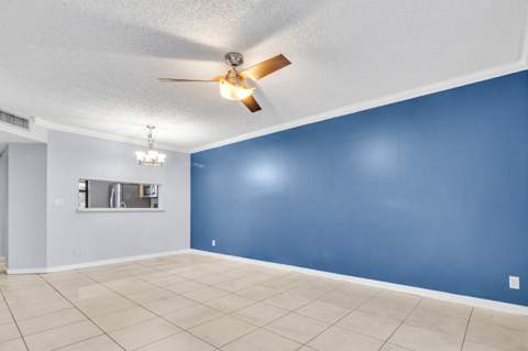 5510 Lakeside Drive #202, Margate FL - photo 8 of 27