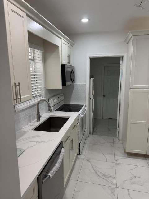 4150 NW 26th Street, Lauderhill FL - photo 8 of 17