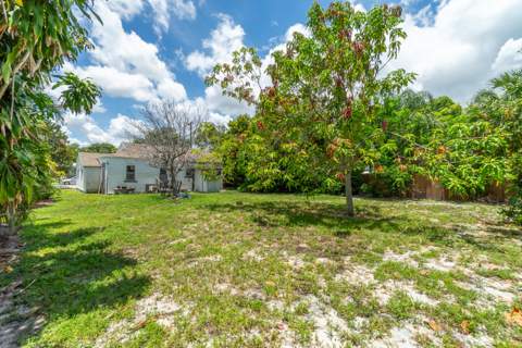 229 SW 4th Avenue, Delray Beach FL - photo 14 of 26