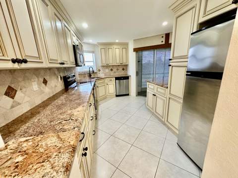 3661 Via Poinciana #615, Greenacres FL - photo 22 of 42