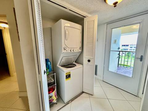 3661 Via Poinciana #615, Greenacres FL - photo 10 of 42