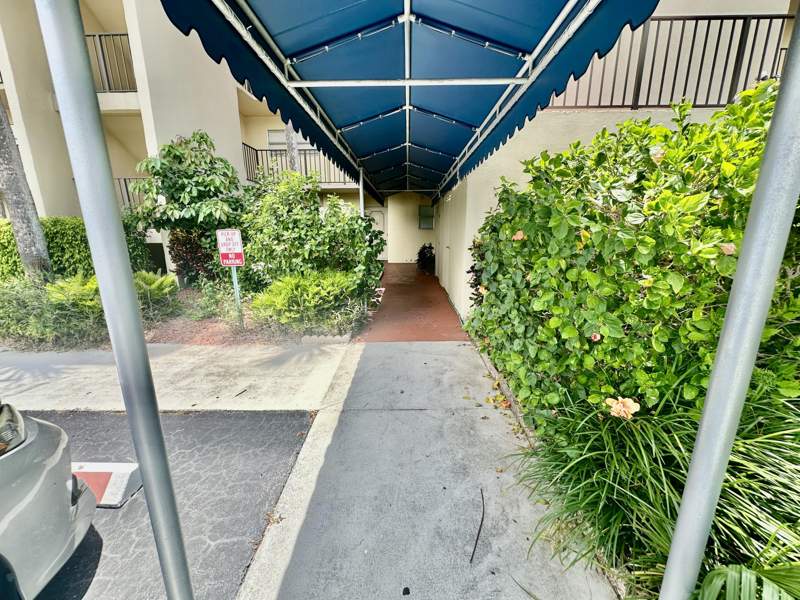2 bedroom Condominium at 3661 Via Poinciana #615, Poinciana Place Condo 1,2,8 And 9, Greenacres — photo 4