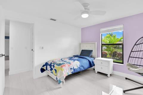 8411 Theresa Road, Boynton Beach FL - photo 8 of 35