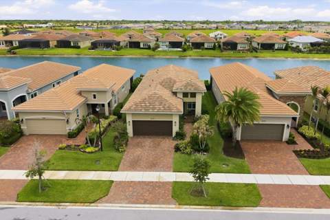9173 SW Michele Way, Port St. Lucie FL - photo 23 of 40