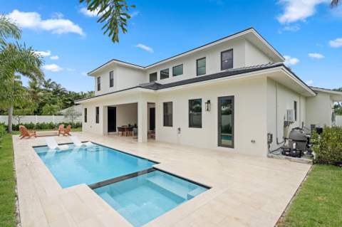 1160 Emerald Drive, Riviera Beach FL - photo 11 of 86