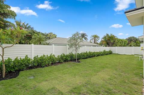 1160 Emerald Drive, Riviera Beach FL - photo 18 of 86