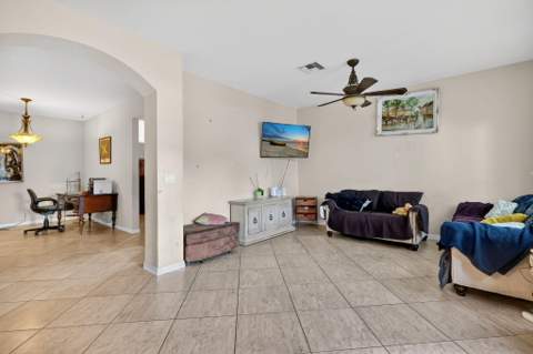 6720 Osage Circle, Greenacres FL - photo 11 of 54