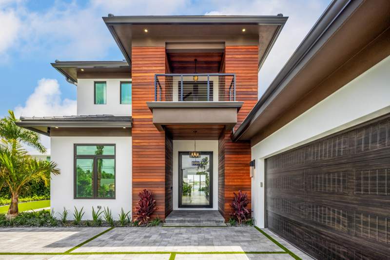 7 bedroom Single Family Residence at 1708 N Lakeside Drive, North Lake Worth, Lake Worth Beach — photo 5