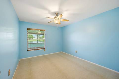 8131 Countrypark Drive, Boca Raton FL - photo 17 of 43
