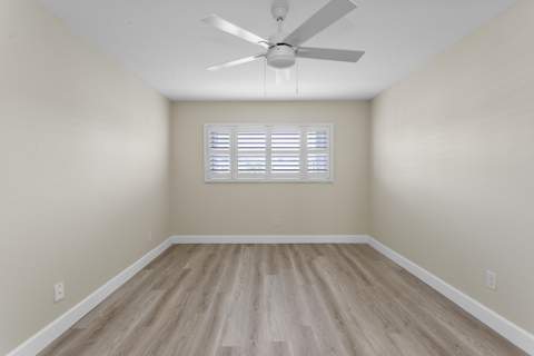 111 Shore Court #203, North Palm Beach FL - photo 23 of 27
