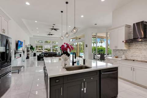 142 Brynhurst Court, West Palm Beach FL - photo 12 of 43