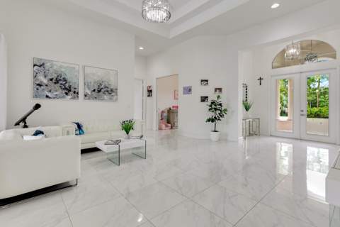 142 Brynhurst Court, West Palm Beach FL - photo 6 of 43