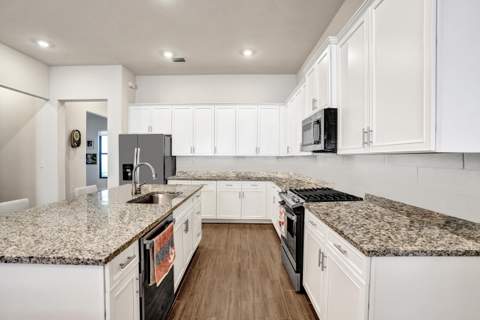 8336 W Blue Spring Drive, Parkland FL - photo 12 of 40