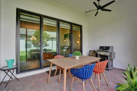 8336 W Blue Spring Drive, Parkland FL - photo 20 of 40