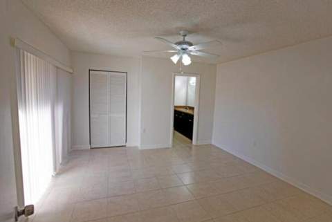 507 Green Springs Place, West Palm Beach FL - photo 10 of 14
