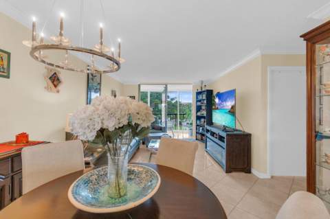 6795 Huntington Lane #306, Delray Beach FL - photo 12 of 72
