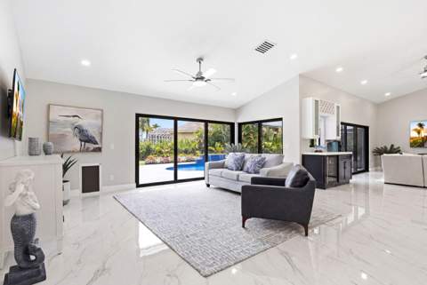 15555 De Havilland Court, Wellington FL - photo 11 of 59
