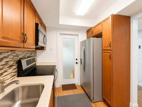 1201 Hillcrest Court #315, Hollywood FL - photo 7 of 19