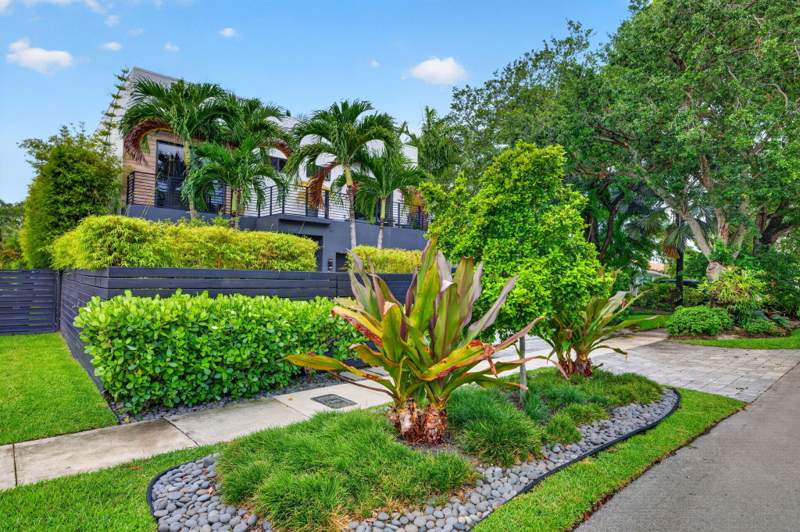 4 bedroom Single Family Residence at 1644 NE 4th Court, Victoria Park, Fort Lauderdale — photo 5