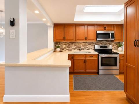 1201 Hillcrest Court #315, Hollywood FL - photo 6 of 19