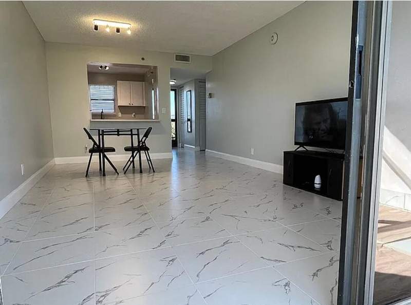 1 bedroom Condominium at 4640 W Lucerne Lakes Blvd Boulevard #505, Sunrise Of Palm Beach Condo 1,2,3,4, 14 And 17, Lake Worth — photo 5
