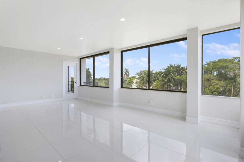 2 bedroom Condominium at 1500 Presidential Way #404, Yorktown Condo, West Palm Beach — photo 5