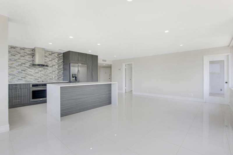 2 bedroom Condominium at 1500 Presidential Way #404, Yorktown Condo, West Palm Beach — photo 4