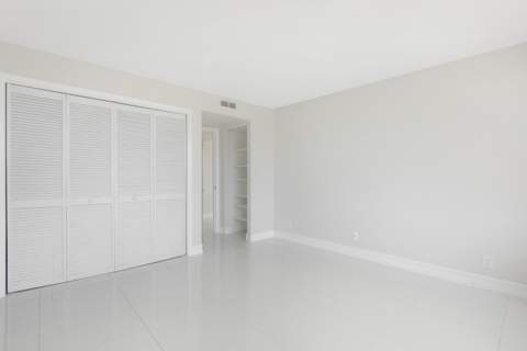 1500 Presidential Way #404, West Palm Beach FL - photo 20 of 26